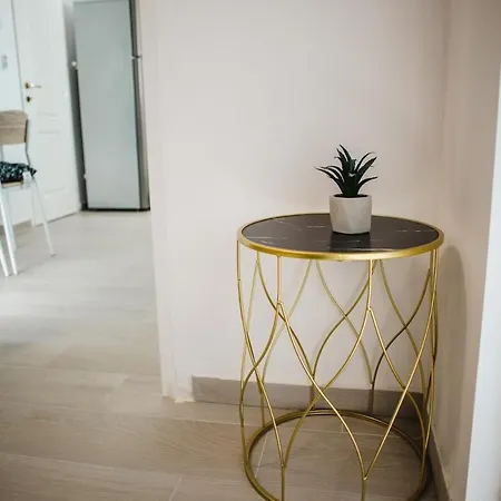 Cozyapartment Near Metrogorjului * Bucharest