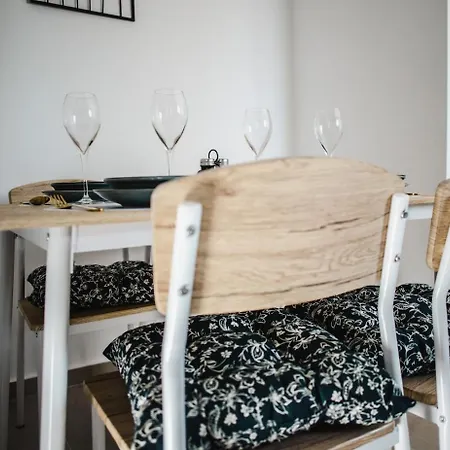 Cozyapartment Near Metrogorjului Lejlighed Bukarest