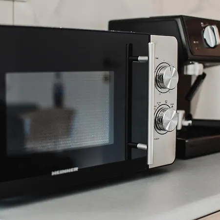 Cozyapartment Near Metrogorjului *