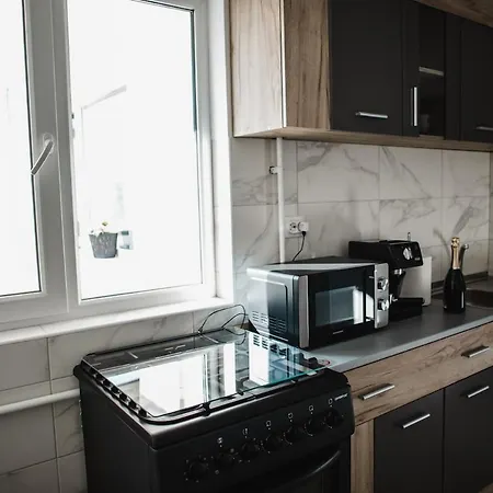 Cozyapartment Near Metrogorjului דירה בוקרשט