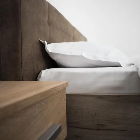 Cozyapartment Near Metrogorjului