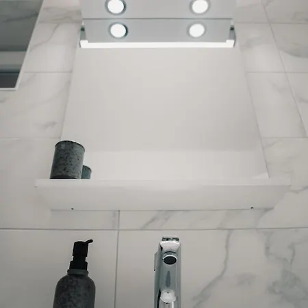 Cozyapartment Near Metrogorjului Apartment