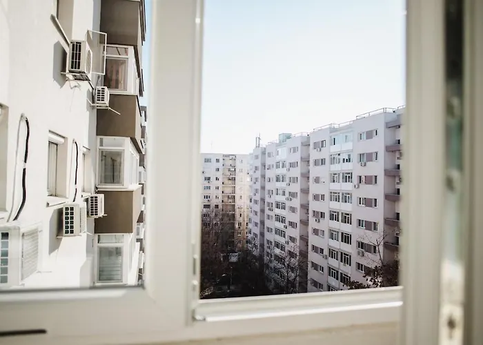 Cozyapartment Near Metrogorjului דירה
