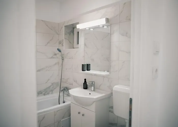 דירה Cozyapartment Near Metrogorjului בוקרשט