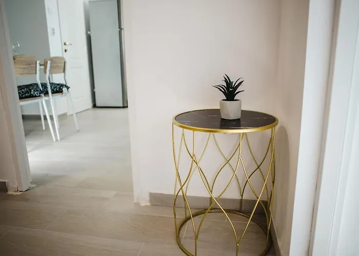 Cozyapartment Near Metrogorjului * Bükreş