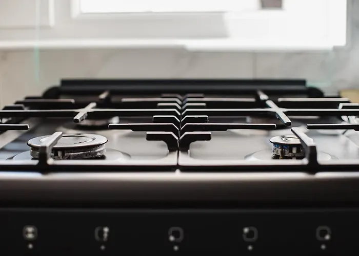 Cozyapartment Near Metrogorjului *