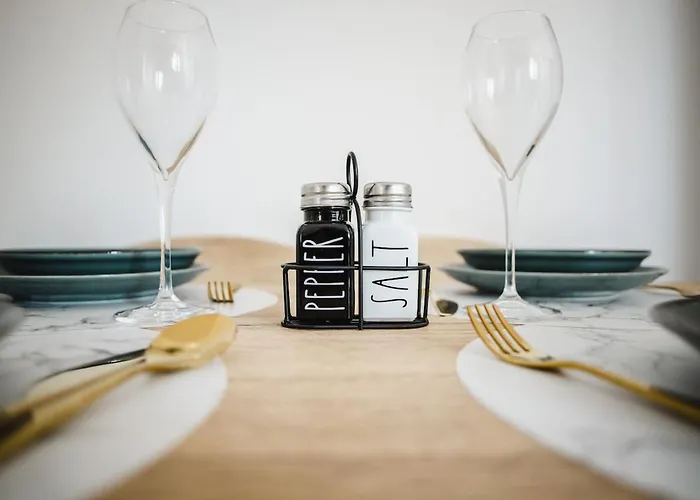 Cozyapartment Near Metrogorjului * Бухарест