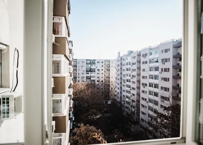 Cozyapartment Near Metrogorjului *