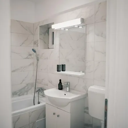 Apartament Cozyapartment Near Metrogorjului Bucureşti