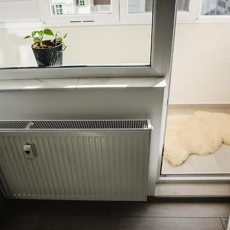 Cozyapartment Near Metrogorjului * Bukarest