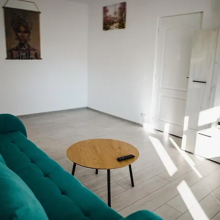 Apartment Cozyapartment Near Metrogorjului